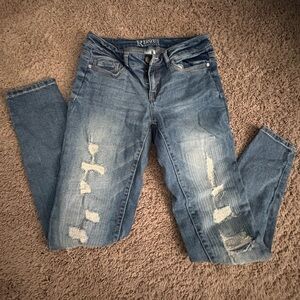 R1893 Distressed Skinny Jeans in Blue Wash
